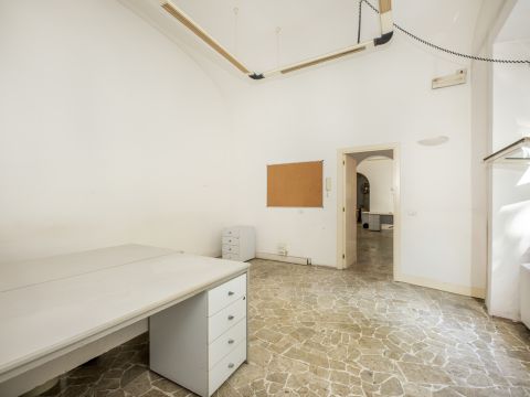 Via Vittorio Veneto, 32 - Roma