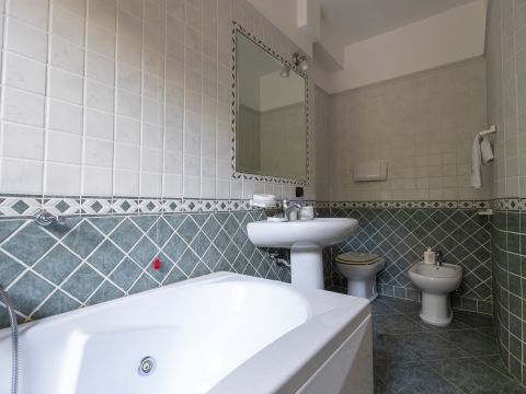 Via Vincenzo D'Amato, 70 - Catanzaro
