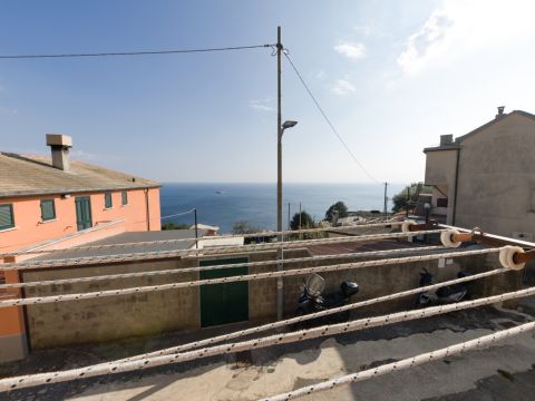 Via Campenave, 76 - Genova