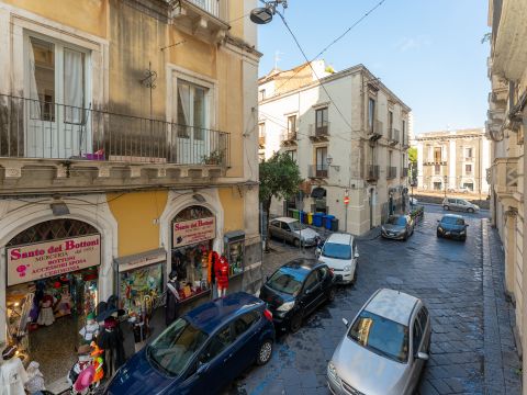 Via Alessandro Manzoni, 13 - Catania