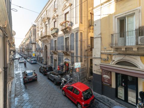 Via Alessandro Manzoni, 13 - Catania