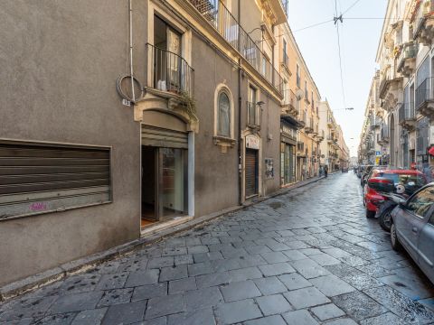 Via Alessandro Manzoni, 13 - Catania
