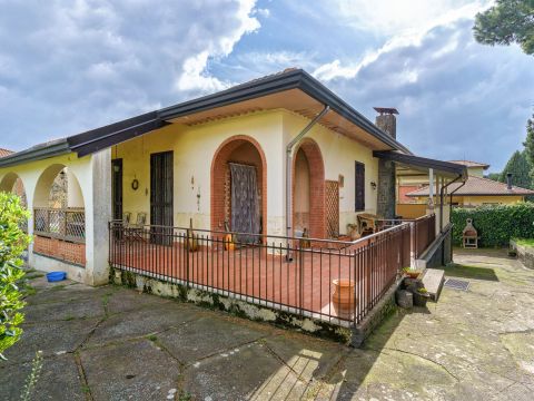 Via G. Sciuti, 10 - Mascalucia
