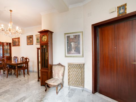 Via della Casetta Mattei, 167 - Roma