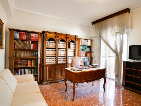 Via della Casetta Mattei, 167 - Roma