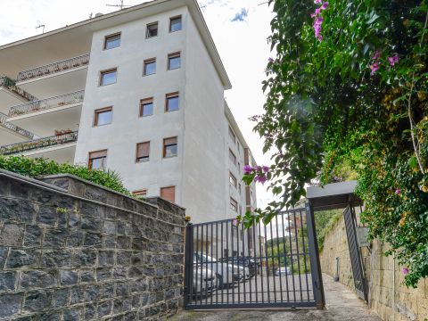 Via Tito Livio, 9 - Napoli