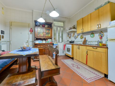 Via Tito Livio, 9 - Napoli