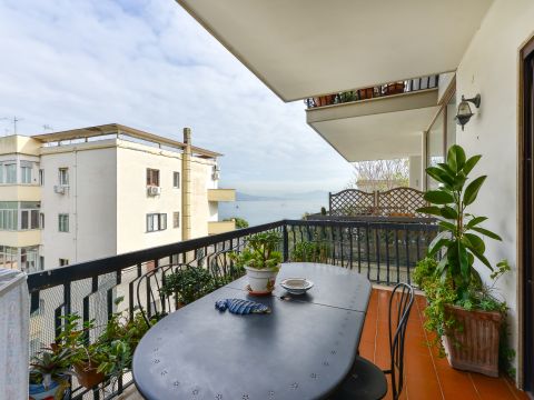 Via Tito Livio, 9 - Napoli