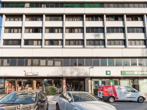 Via Lisbona, 10 - Padova