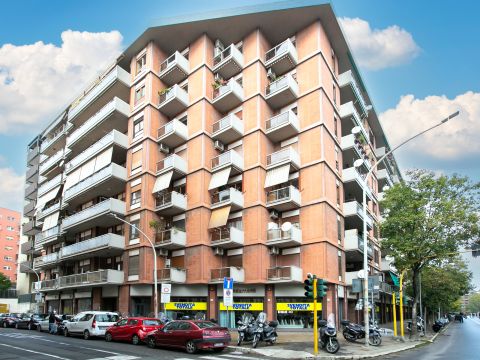 Via Panfilo Castaldi, 9 - Roma