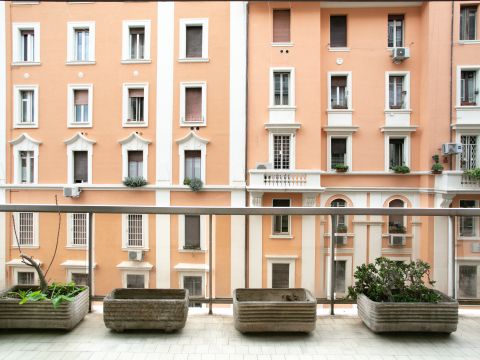 Via Panfilo Castaldi, 9 - Roma