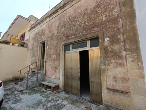 Via Circonvallazione, 19 - Nociglia