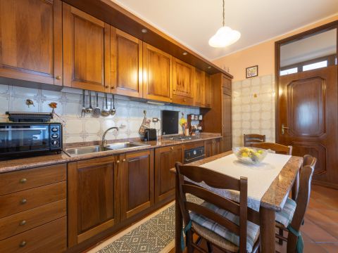 Via E. H. Grieg - Saronno