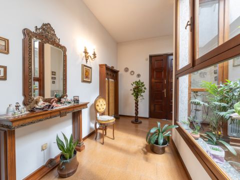 Via E. H. Grieg - Saronno