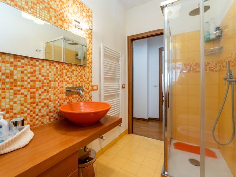 Via Duca degli Abruzzi, 83 - San Giovanni La Punta