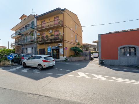 Via Duca degli Abruzzi, 83 - San Giovanni La Punta