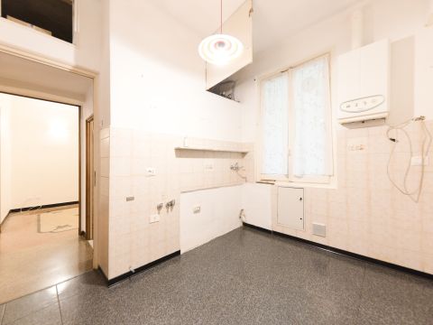 Via Paolo Giacometti, 1 - Genova