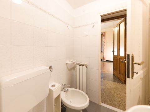 Via Paolo Giacometti, 1 - Genova