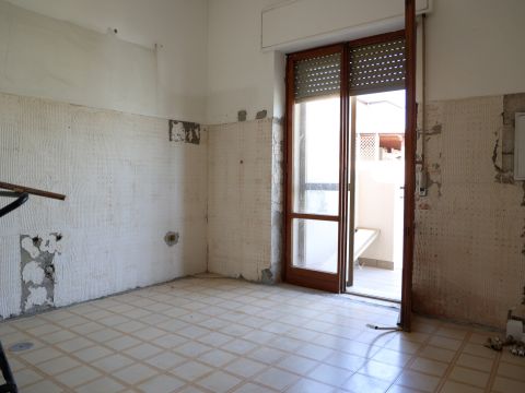 Viale Vincenzo de Filippis, 148 - Catanzaro