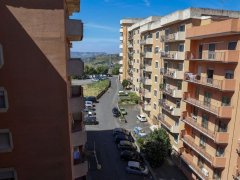 Viale Vincenzo de Filippis, 148 - Catanzaro