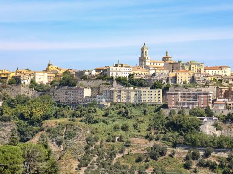 Viale Vincenzo de Filippis, 148 - Catanzaro