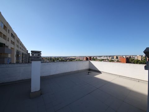 Piazza Sandro Pertini, 12 - Taranto