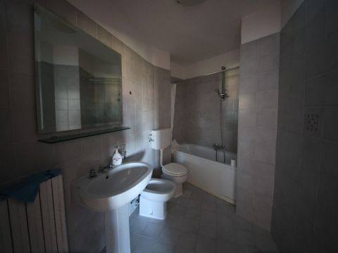 Piazza Sandro Pertini, 12 - Taranto