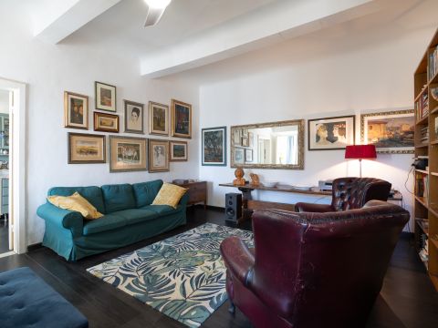 Via Borra, 29 - Livorno