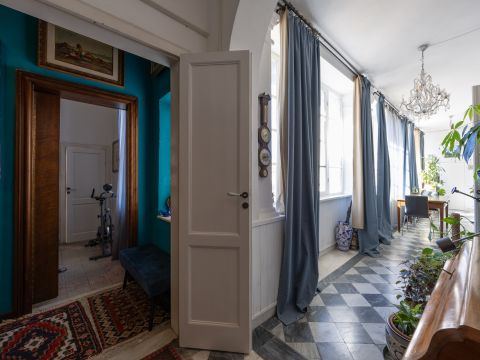 Via Borra, 29 - Livorno