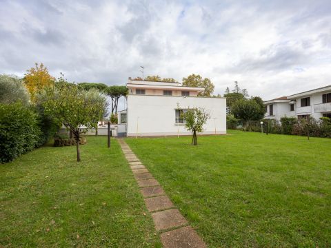 Via Venezia, 35 - Pontedera