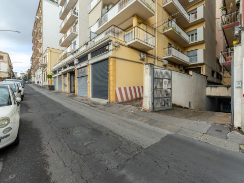 Via Paolo Bentivoglio, 20 - Catania