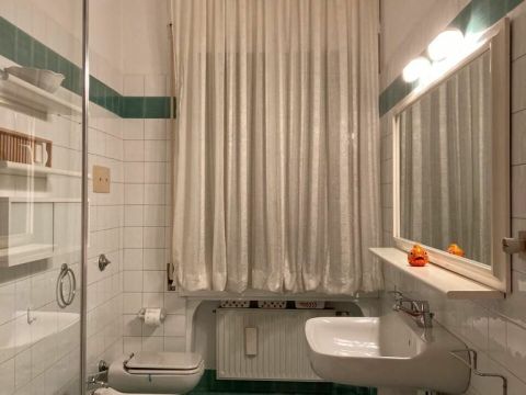 Via Zabarella, 81 - Padova