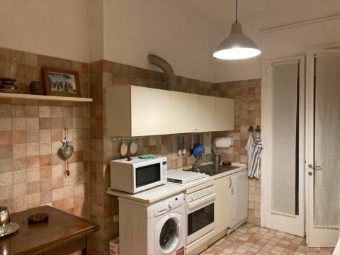 Via Zabarella, 81 - Padova