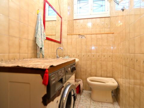 Via Cilicia, 53 - Roma