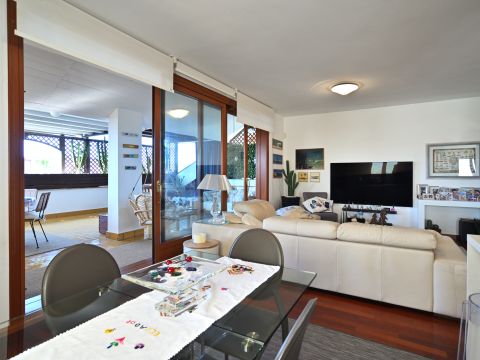 Via Gerolamo Frescobaldi, 8 - Latina