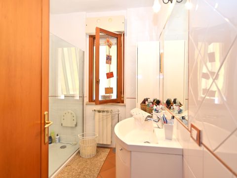 Via Gerolamo Frescobaldi, 8 - Latina