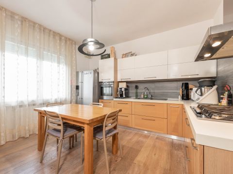 Via Udine, 15 - Saonara