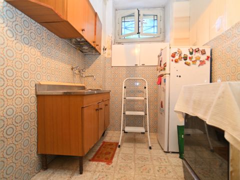 Via Cilicia, 53 - Roma