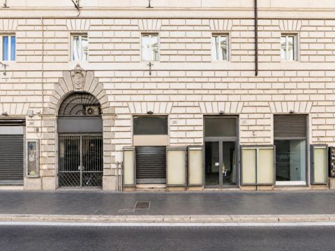 Via Nazionale, 180 - Roma