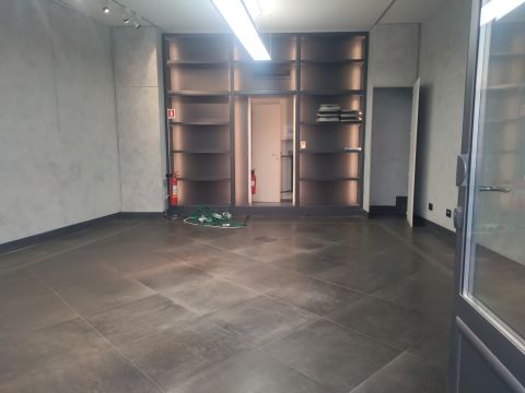 Via della Consulta, 7 - Roma