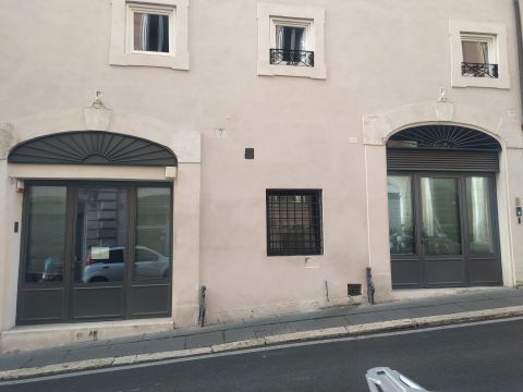 Via della Consulta, 5 - Roma