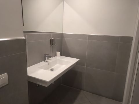 Via della Consulta, 5 - Roma