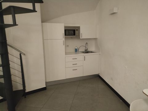 Via della Consulta, 5 - Roma