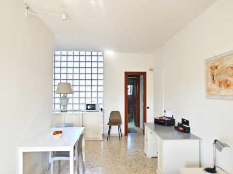 Largo Valerio Bacigalupo, 32 - Roma