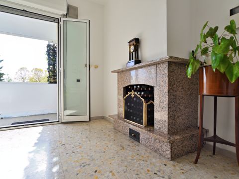 Largo Valerio Bacigalupo, 32 - Roma