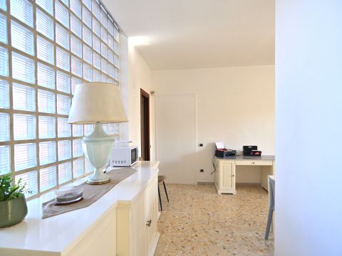 Largo Valerio Bacigalupo, 32 - Roma