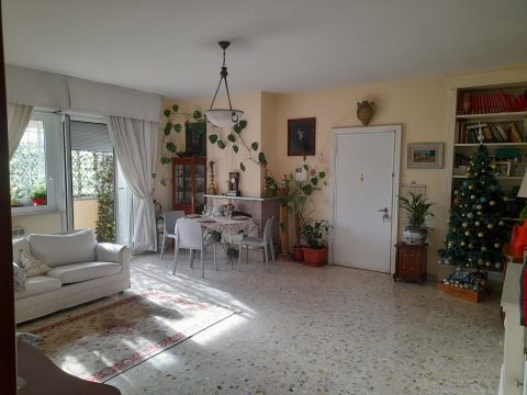 Largo Valerio Bacigalupo, 32 - Roma