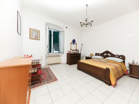 Salita degli Angeli, 13 - Genova