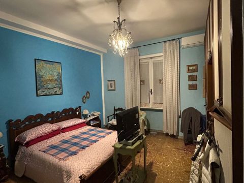 Via Laura Mantegazza, 59 - Roma