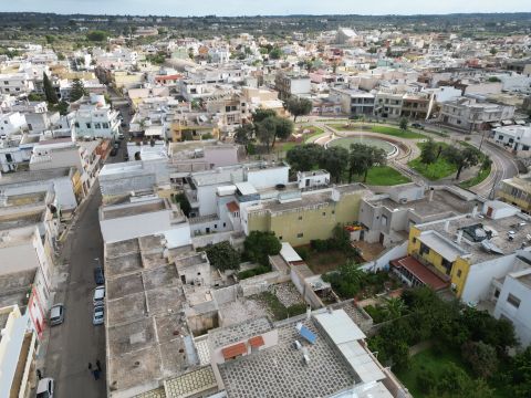 Via F. Crispi 108 - Taurisano